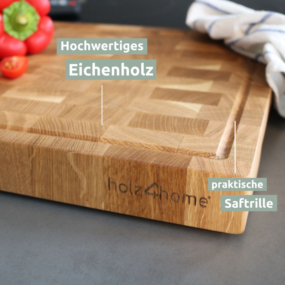 Snijplank eiken met omlopende sapgroef, paprika en tomaten ernaast
