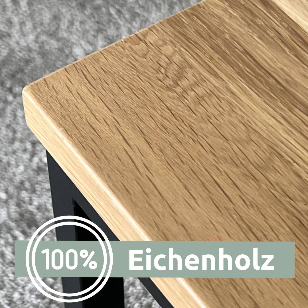 Detailopname van de eikenhoutnerf op het tafelblad van de salontafelset