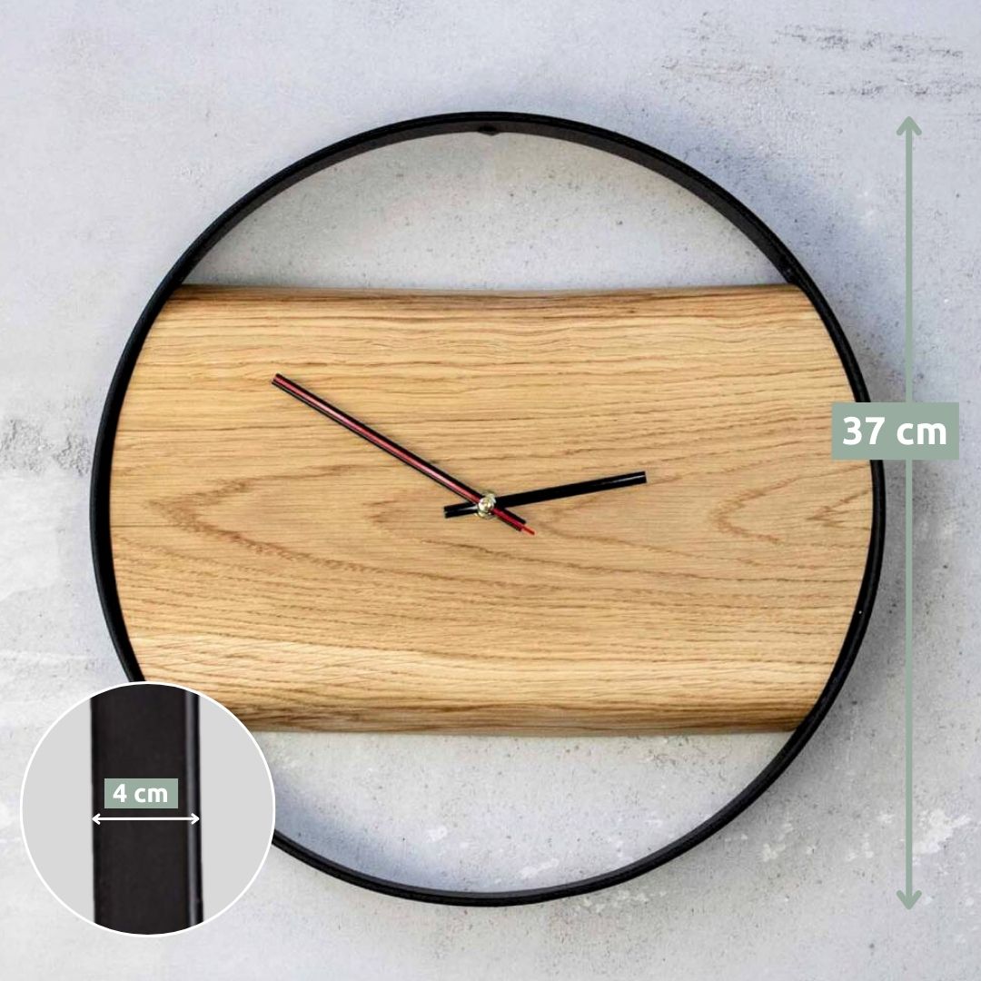 Maattekening houten wandklok Polished, 37 cm diameter met 4 cm smal stalen frame