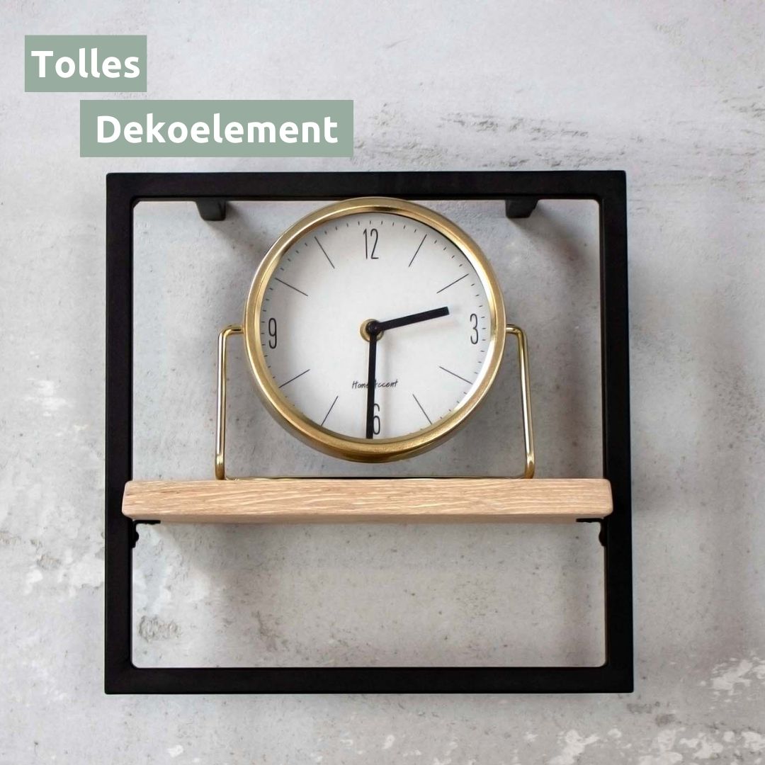 Wandrek Small in vooraanzicht met gouden tafelklok als decoratie-element op lichte plank van eikenhout