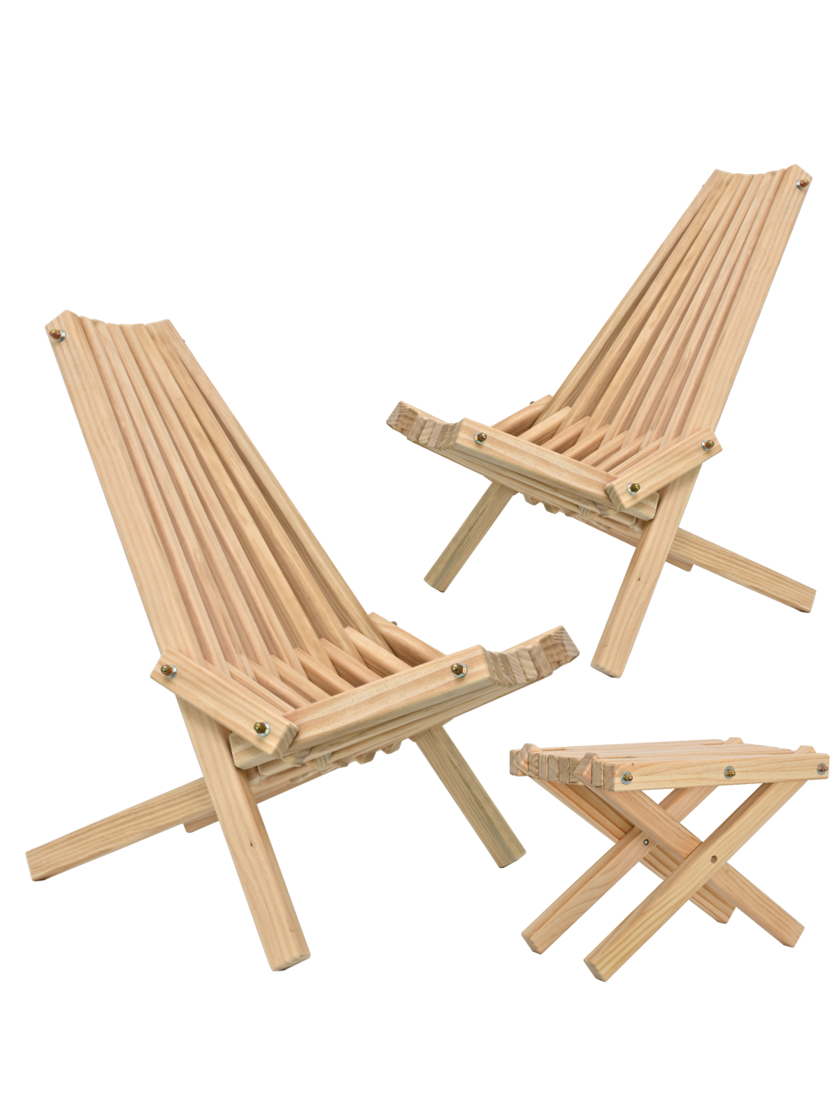 Scandinavische tuinmeubelen van grenenhout: twee ligstoelen en bijzettafel, naturel, vooraanzicht