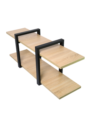 Wandrek van Sonoma eiken met verspringende bodemplaten en zwart metalen frame, schuin aanzicht