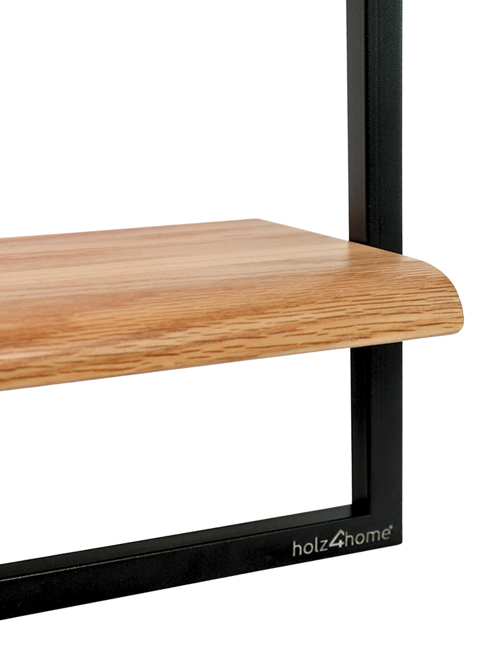 Close-up eikenhouten plank met afgeronde rand aan het zwarte frame van het wandrek