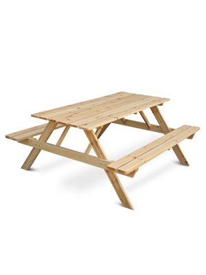 Outdoor picknicktafel van vurenhout, schuin aanzicht met tafel en twee vast verbonden zitbanken