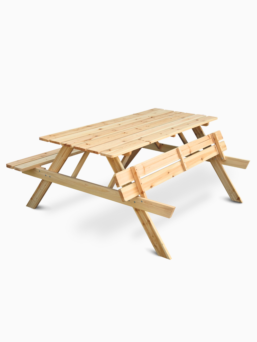 Picknicktafel van vurenhout met gemonteerde rugleuning aan één zitkant, schuin aanzicht