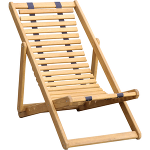 Tuinlounge ligstoel van eiken met houten latten en blauwe banden, inklapbare zonneligstoel vrijstaand