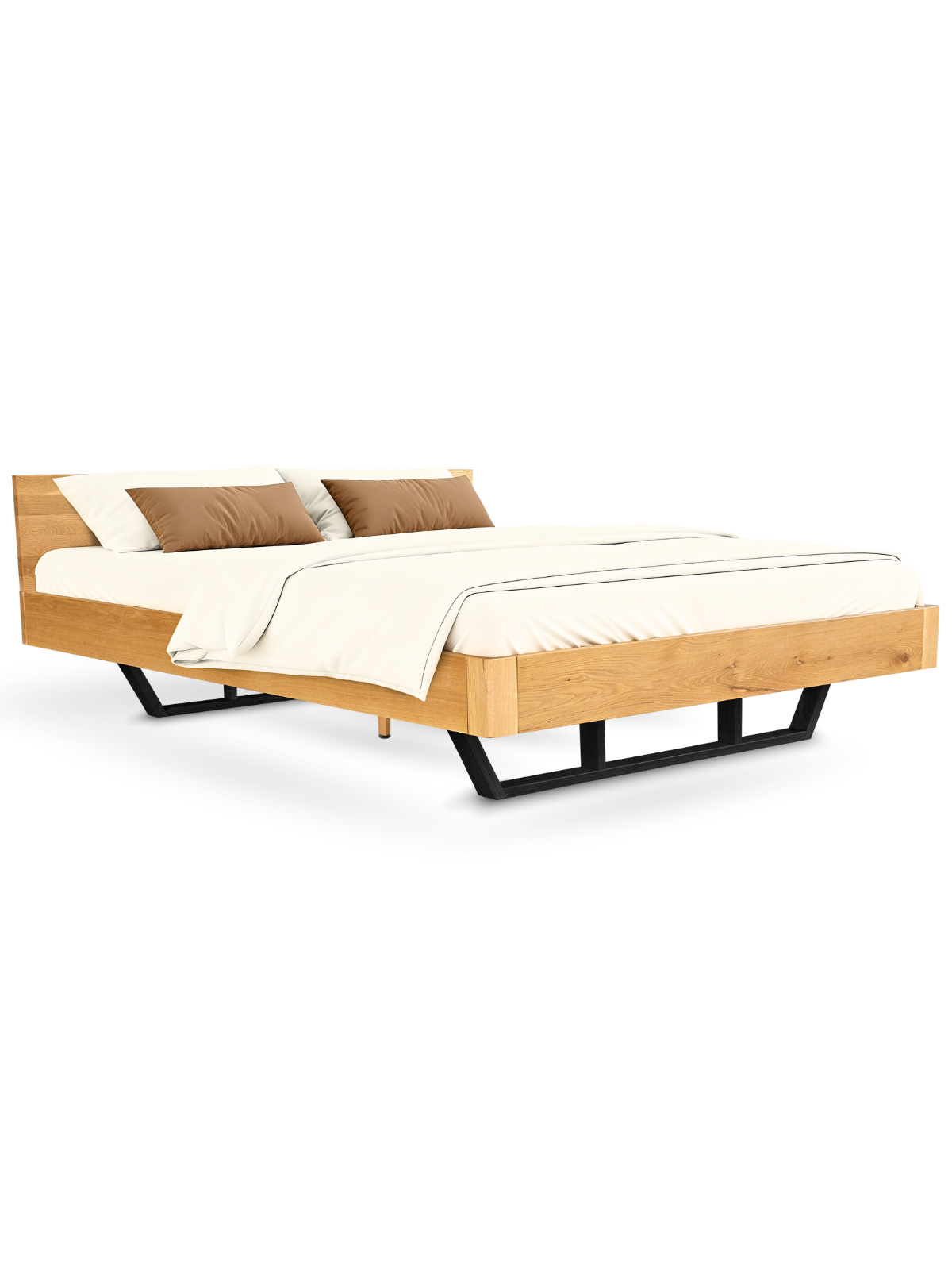 Massief houten bed van eiken met zwarte metalen sledepoten als tweepersoonsbed, opgemaakt met licht beddengoed