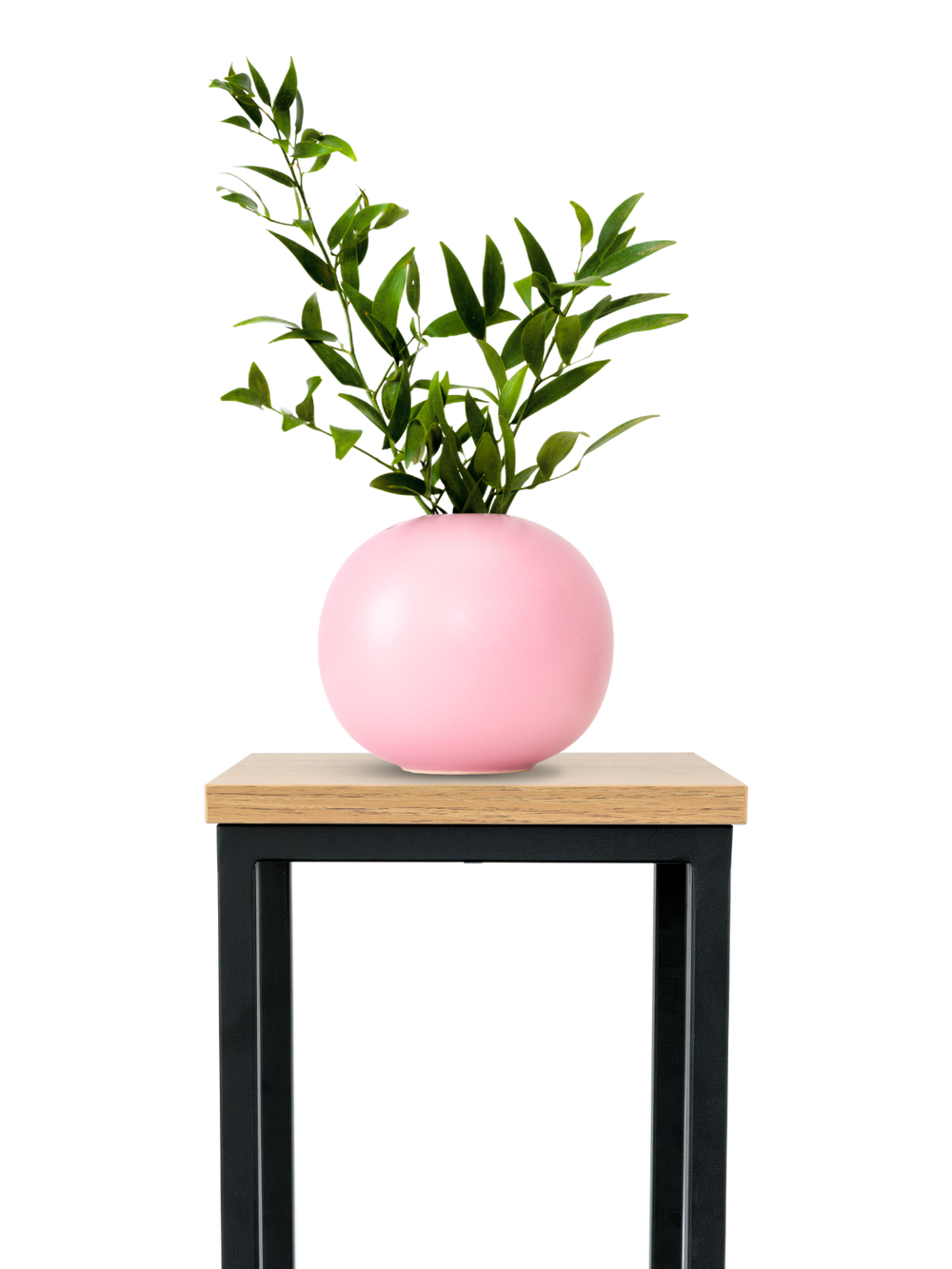 Bloemenstandaard van Sonoma eiken met zwart onderstel en roze bolvaas met groene takken als decoratie