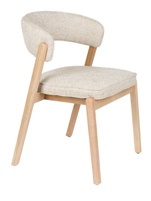 Eetkamerstoel Bright in beige met gebogen rugleuning van bouclé en onderstel van massief eiken