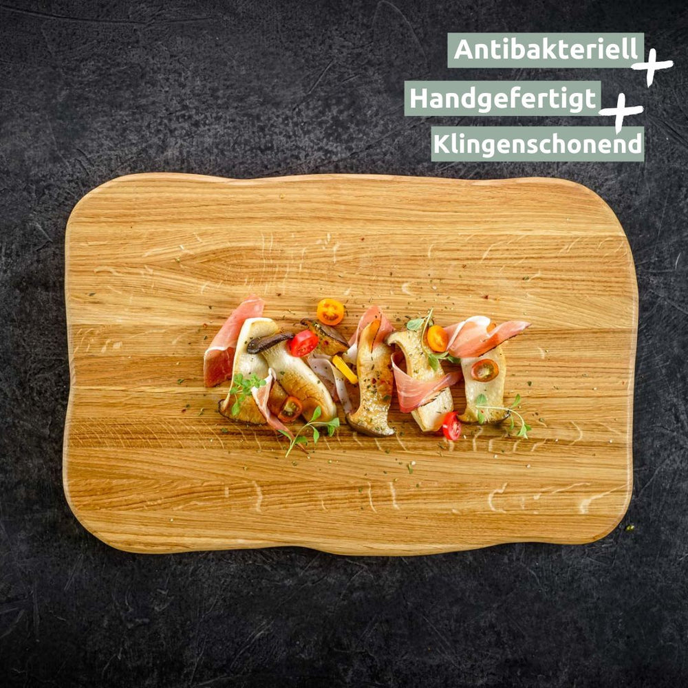 Infografiek antibacterieel, handgemaakt, mesvriendelijk bij de lichte eikenhouten keukenplank