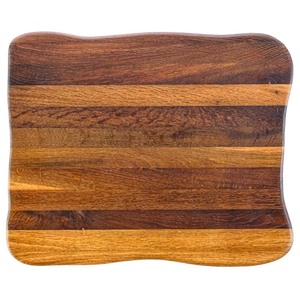 La Madera snijplank Top van eikenhout, donker gestreepte nerf met golvende boomstamrand, bovenaanzicht